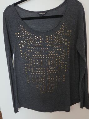 Lucky Brand Charcoal Long-Sleeve Scoop Neck Top with Gold Stud Detail